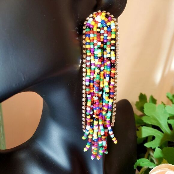 𝅺MULTI COLOR BOUND SEED BEAD FRINGE EARRINGS - Picture 4 of 5